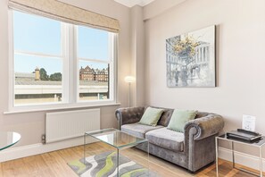 Room - Harrogate Lifestyle Luxury Serviced ApartHotel (Harrogate)
