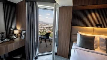 Chambre Double Deluxe, 1 grand lit, balcon, vue ville