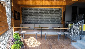 Bar (on property) - View Inn Boutique Hotel (Skopje)