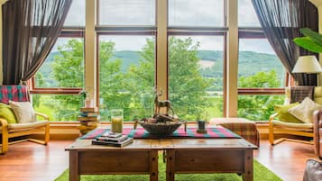 Quang cảnh nhìn từ nơi lưu trú