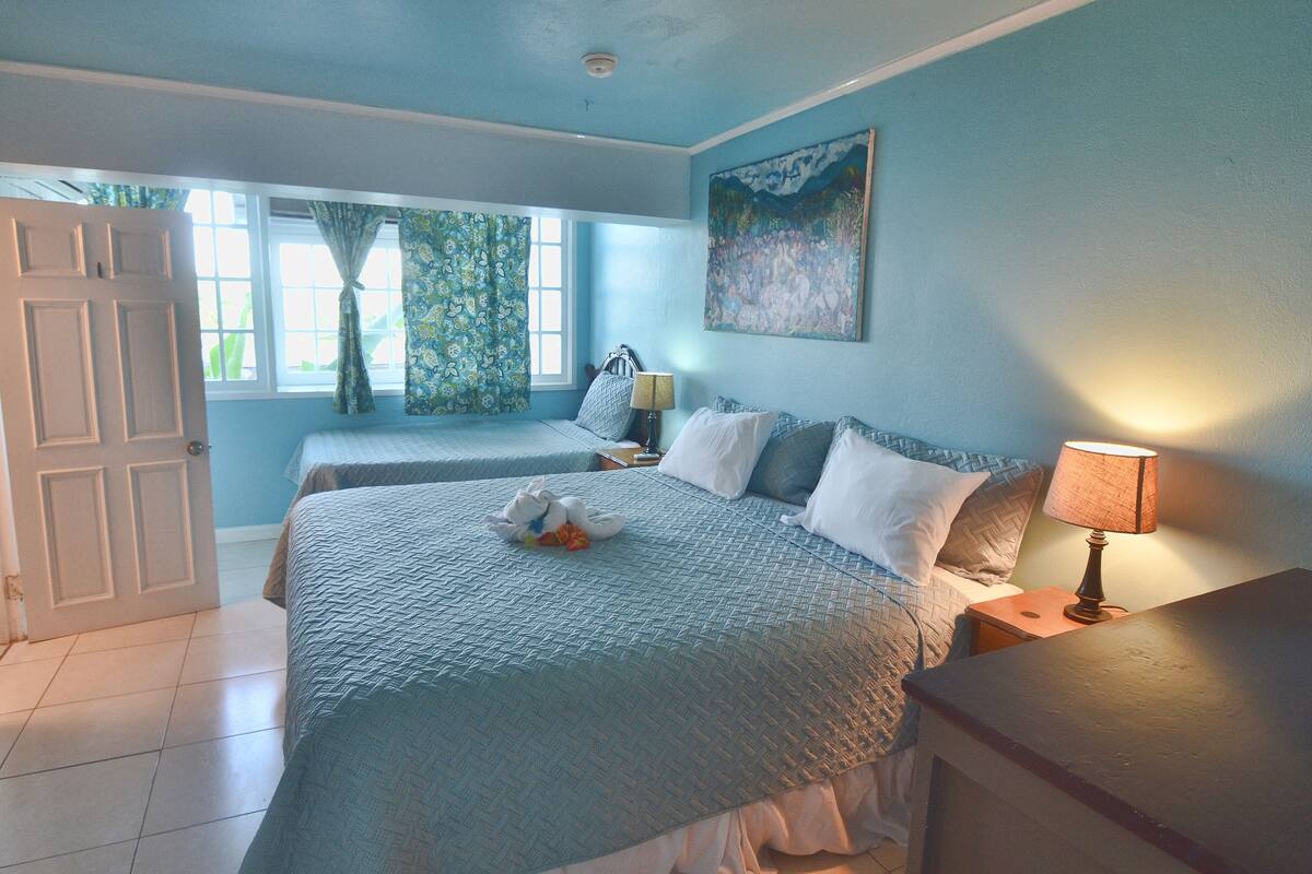 1 bedroom, premium bedding, individually decorated