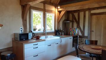 Gîte de charme Les Châtaigniers | Dapur pribadi | Microwave, kompor, mesin espresso, dan mesin pembuat kopi/teh