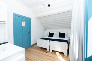 Comfort Twin Room, River View | 1 bedroom, free WiFi, bed sheets