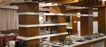 Maple Tree Hotels