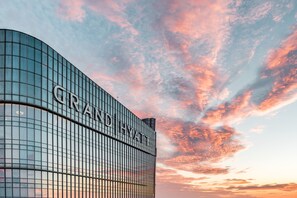 Exterior detail - Grand Hyatt Changsha (Changsha)