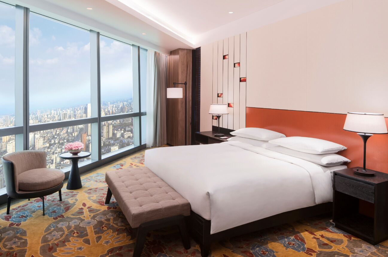 1 King Family Suite, Deluxe (With Sofa Bed) | Down comforters, in-room safe, desk, laptop workspace