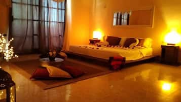 Deluxe Room, 1 King Bed | Free WiFi