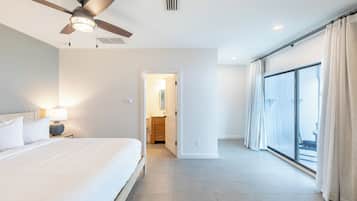 Apartamento, 1 cama King e sofá-cama, cozinha | Edredons de pluma, individualmente decorados, individualmente mobiliados