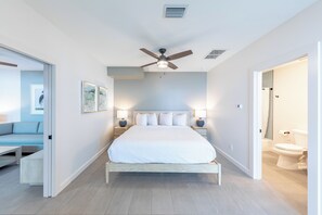 Apartment, 1 King Bed with Sofa bed, Kitchen | Down comforters, individually decorated, individually furnished - The Palmetto Inn (Boca Grande)