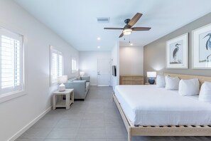 Deluxe Studio, 1 King Bed, Kitchenette | Individually decorated, individually furnished, iron/ironing board - The Palmetto Inn (Boca Grande)