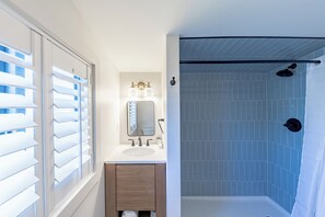 Suite Deluxe, 1 très grand lit et 1 canapé-lit, coin cuisine | Décoration personnalisée, ameublement personnalisé