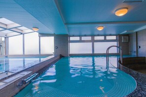 Pool - Ikebukuro Royal (Tokyo)