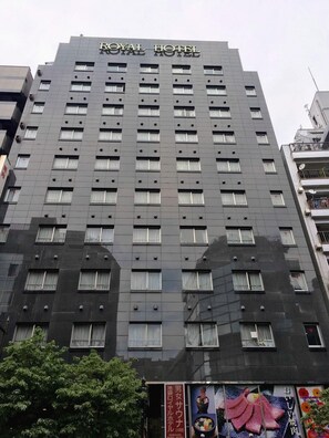 Exterior - Ikebukuro Royal (Tokyo)