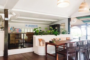 Dining - P.a.n. Beach Bungalow (Krabi)