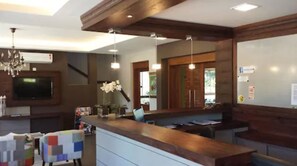 Reception - Hotel Canto Verde (Gramado)