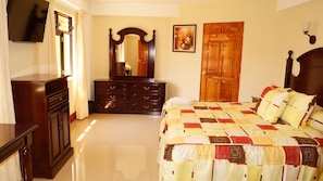 Deluxe Double Room, 1 King Bed - Hotel Las Americas (Quetzaltenango)