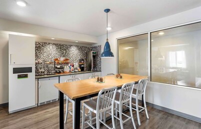 Extended Stay America Suites - Denver - Centennial