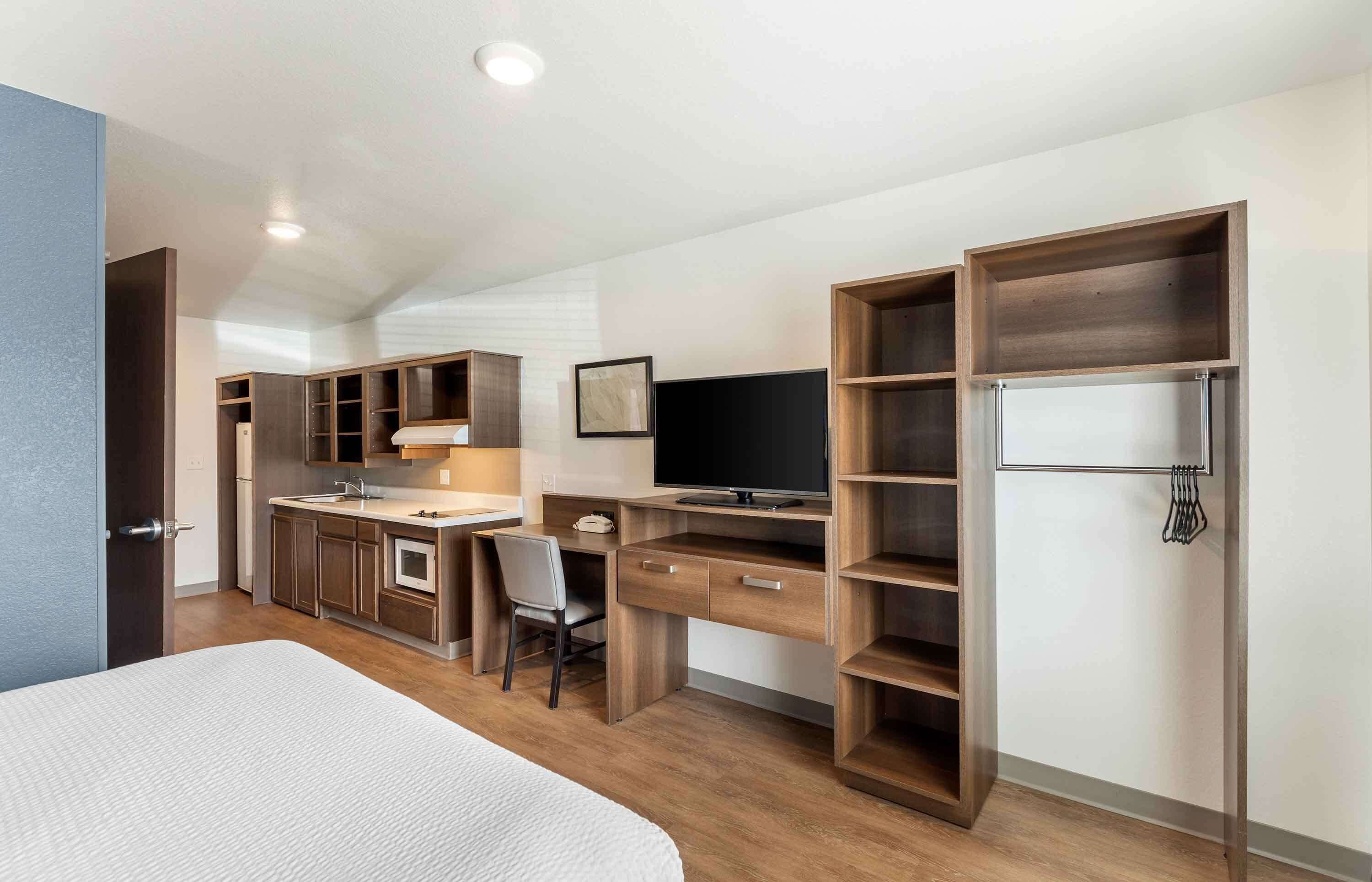Standard Studio, Non Smoking, Refrigerator & Microwave | Desk, laptop workspace, iron/ironing board, free WiFi