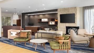 Área de estar no saguão