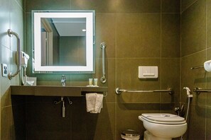 Shower, eco-friendly toiletries, hair dryer, towels