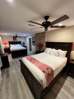Luxury Room, 1 King Bed