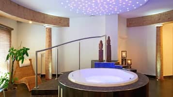 Bañera de hidromasaje interior