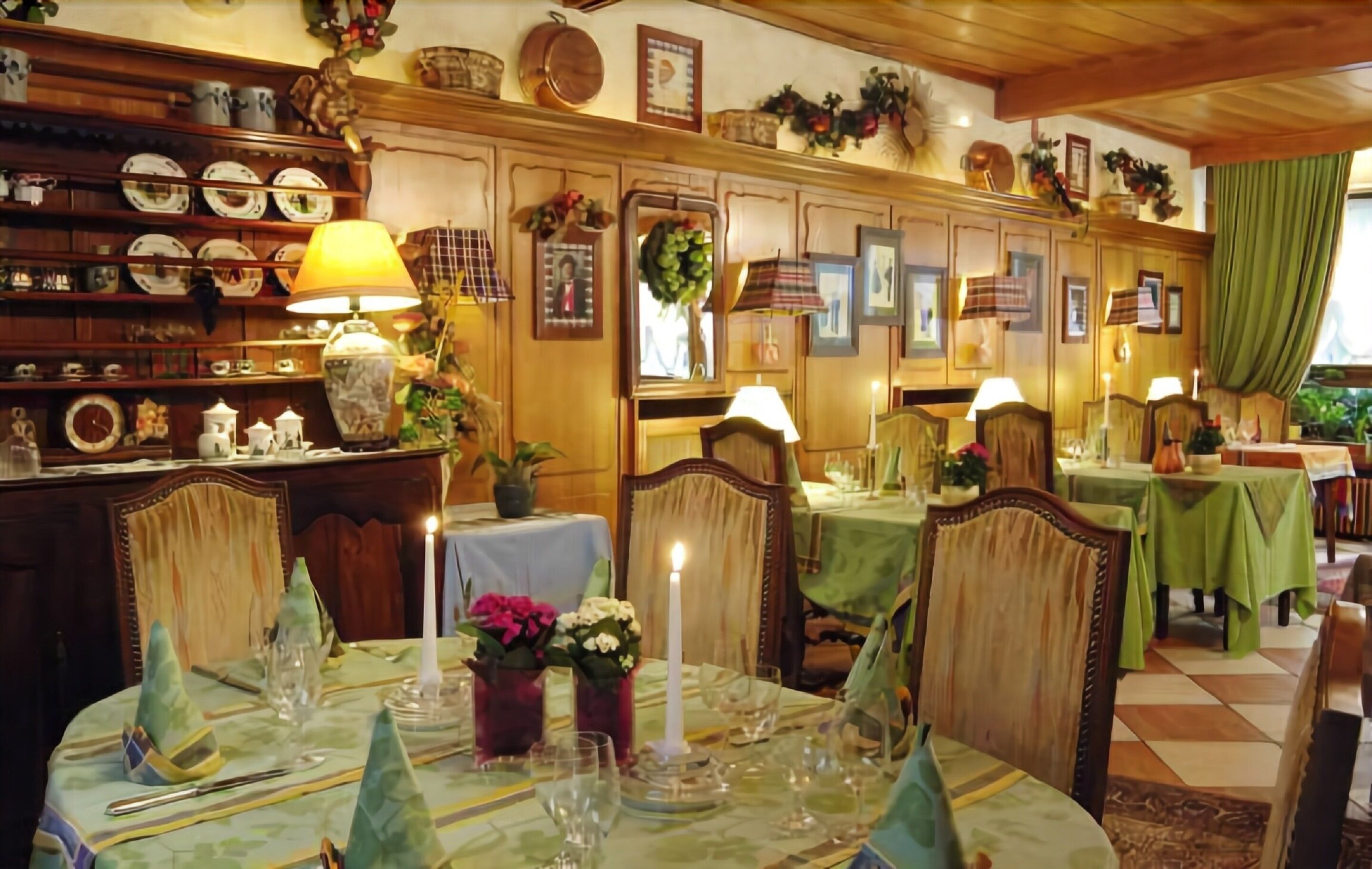 breakfast, lunch, dinner served; local cuisine