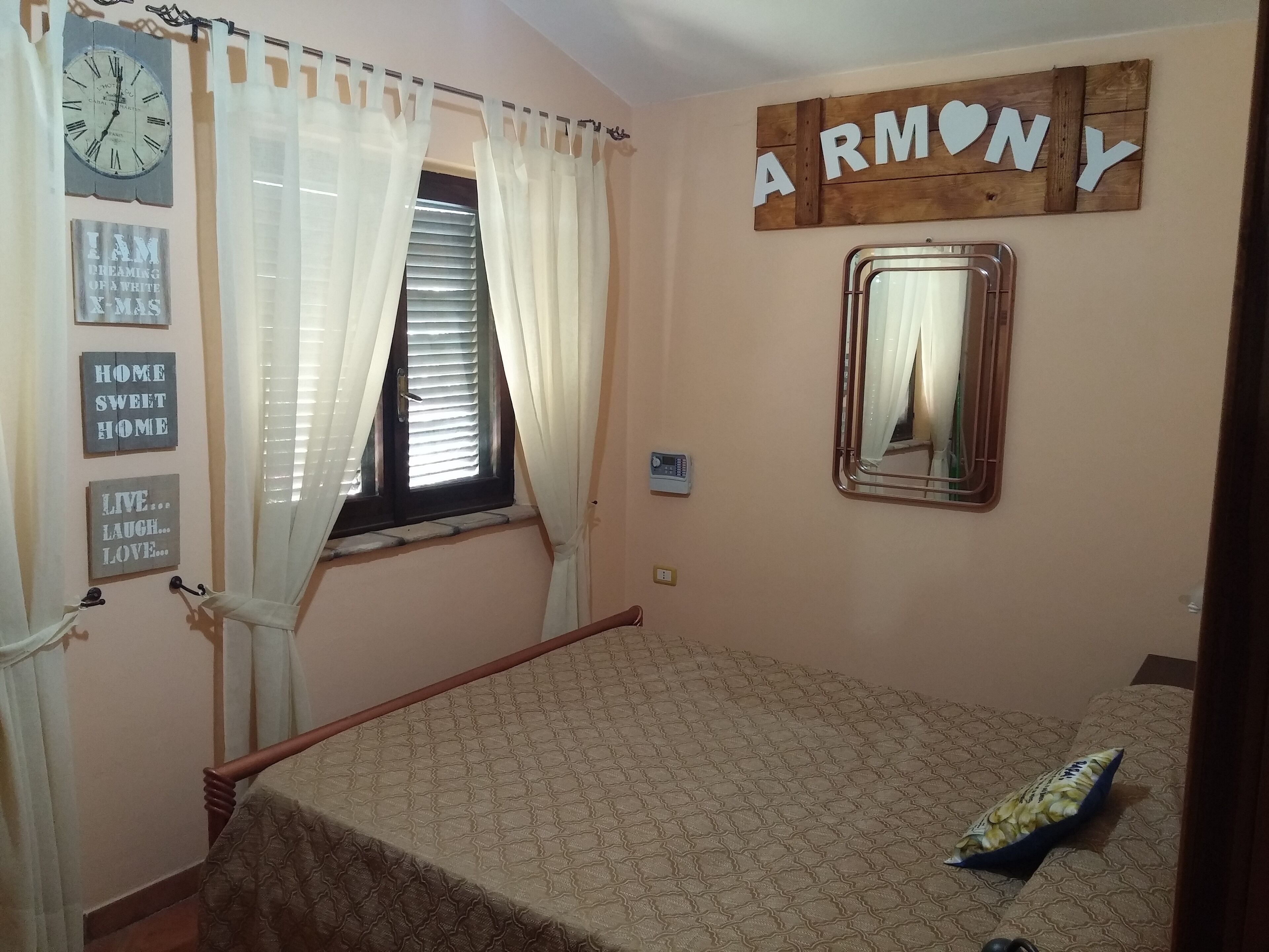 4 camere, ferro/asse da stiro, lenzuola, accesso in sedia a rotelle