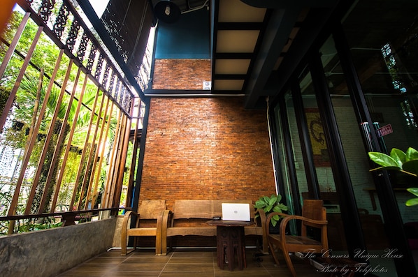 Front of property - The Corner Unique House (Chiang Mai)