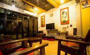 Hallway - The Corner Unique House (Chiang Mai)