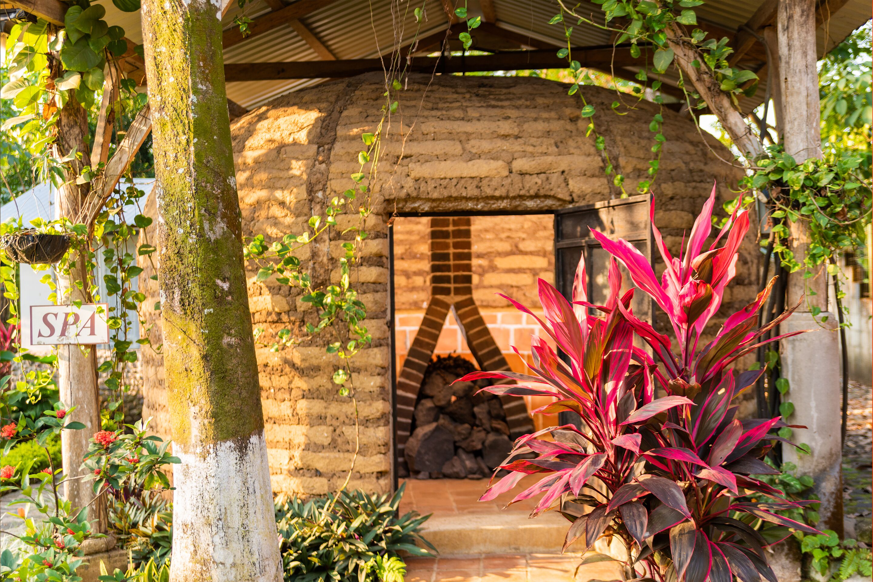 Steam room, body treatments, hot stone massages, Swedish massages