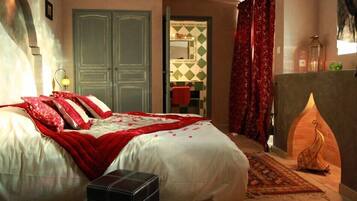 2 chambres, fer et planche Ă repasser, Wi-Fi gratuit, draps fournis