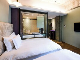 Standard Twin Room | Premium bedding, in-room safe, blackout drapes, soundproofing