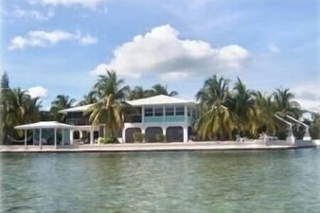 Sugarloaf Key Private vacation home