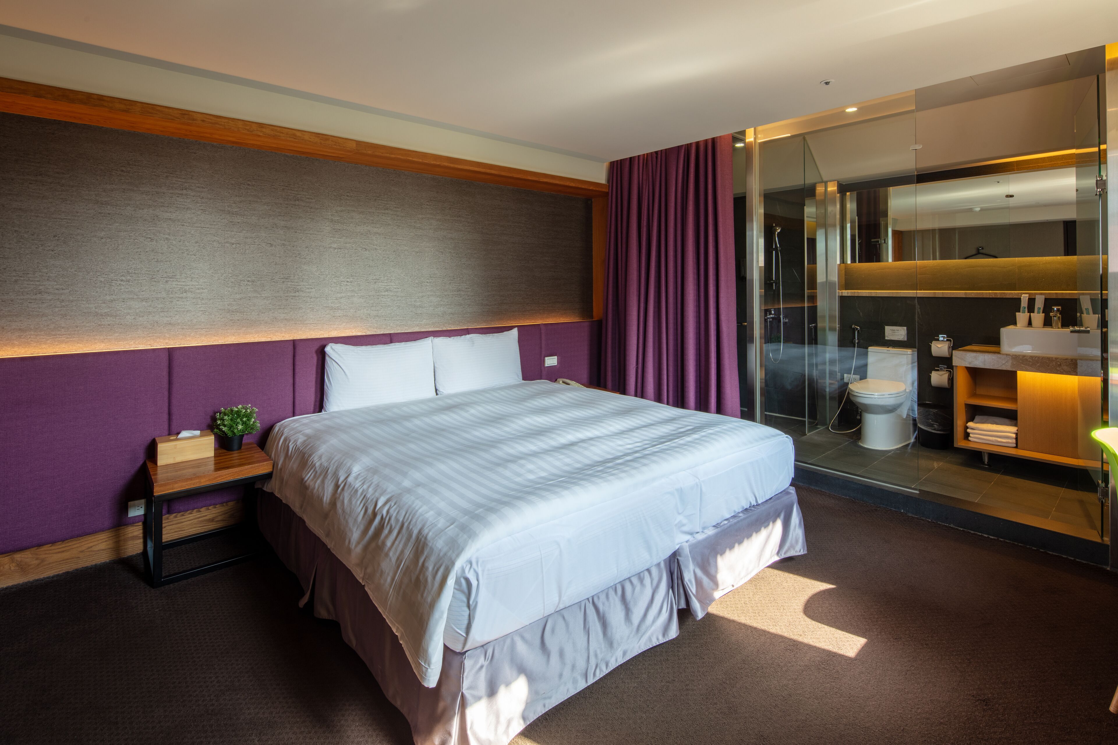 executive double room, 1 double bed | desk, soundproofing, iron/ironing board, free wifi