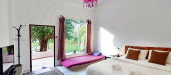 Monoko Porploen Resort