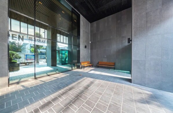 Front of property - Hotel Bay 204 Dobong (Seoul)