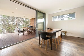 House, 3 Bedrooms | In-room dining - Blairgowrie Retreat (Blairgowrie)