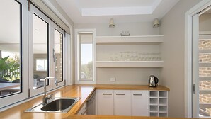 House, 3 Bedrooms | Bathroom | Shower, towels - Blessings by the Sea (Mount Martha)