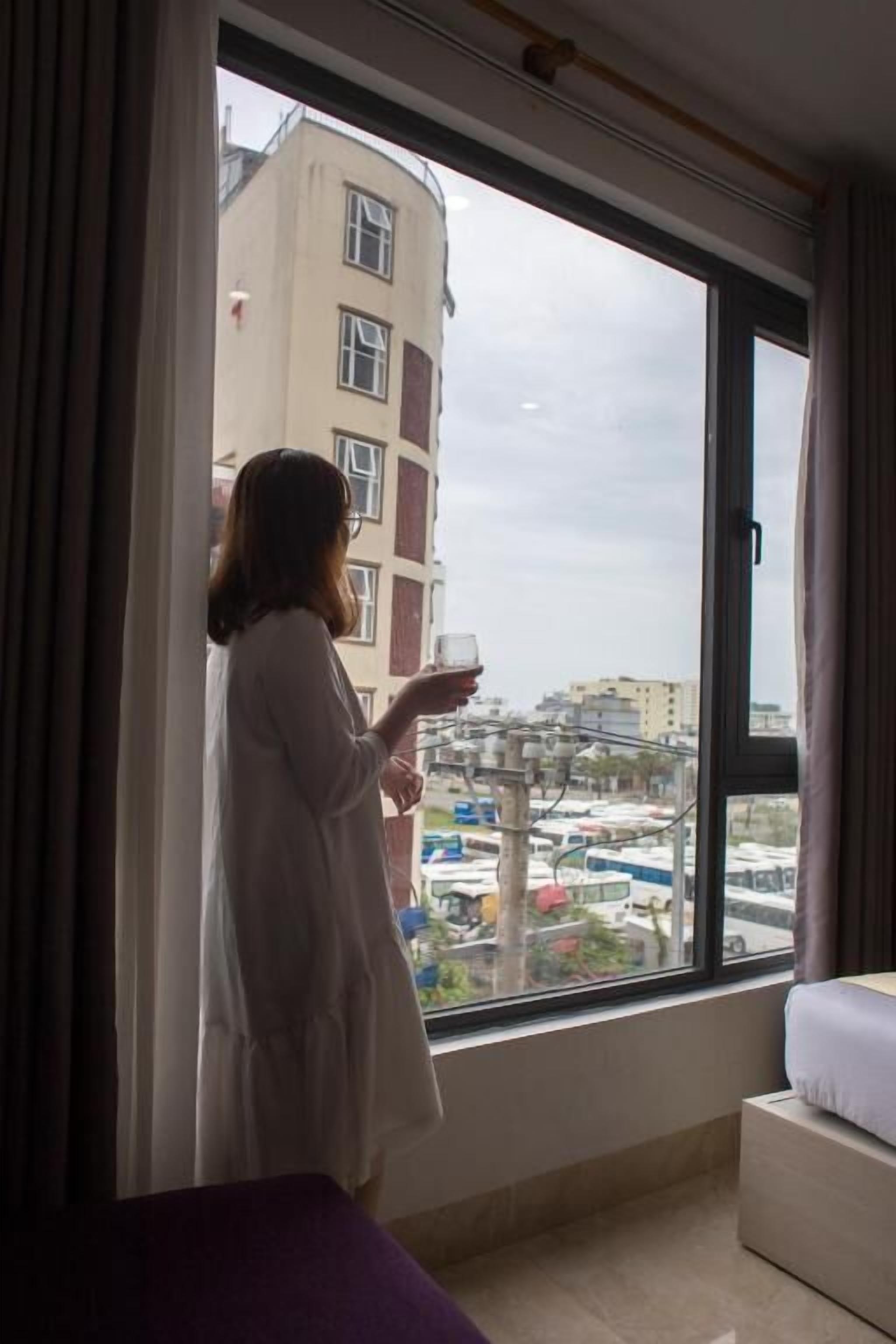 family suite | minibar, desk, free wifi, bed sheets