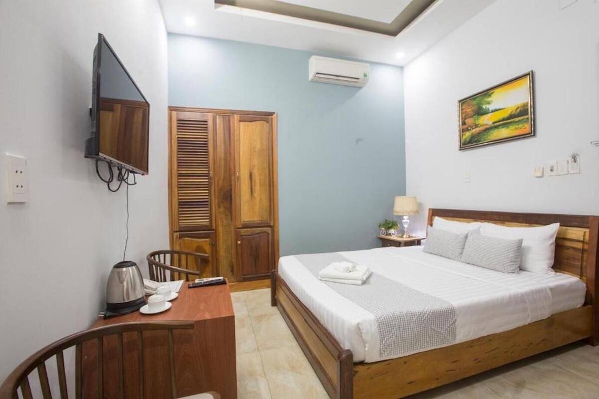 Habitación estándar | Minibar, escritorio, wifi gratis y ropa de cama