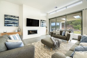 House, 4 Bedrooms | Living room | TV, DVD player - Coastal Chic (St. Andrews Beach)