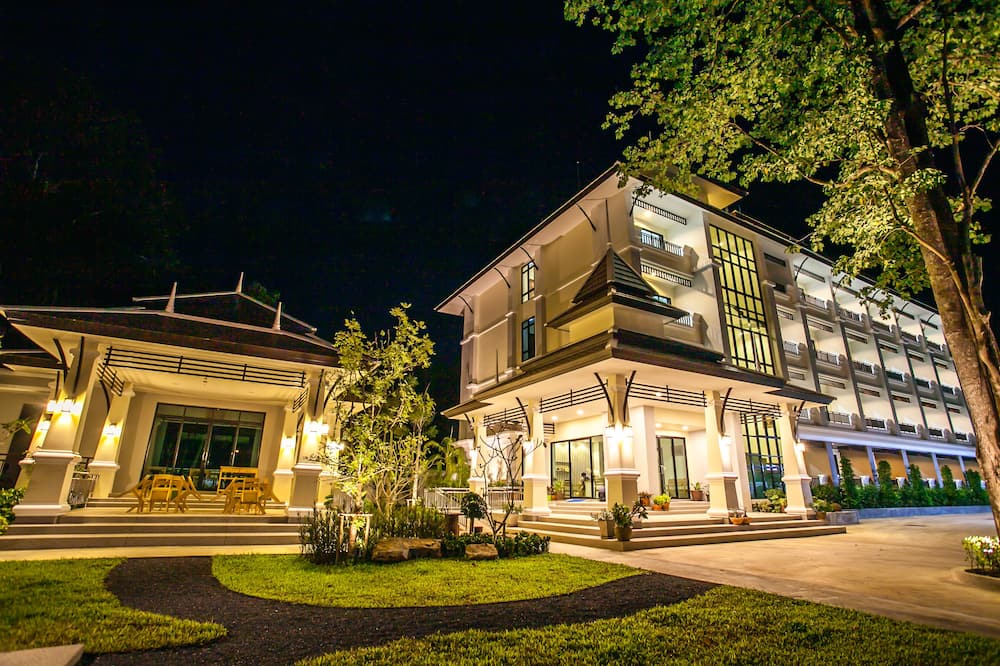 Wanarom Residence Hotel