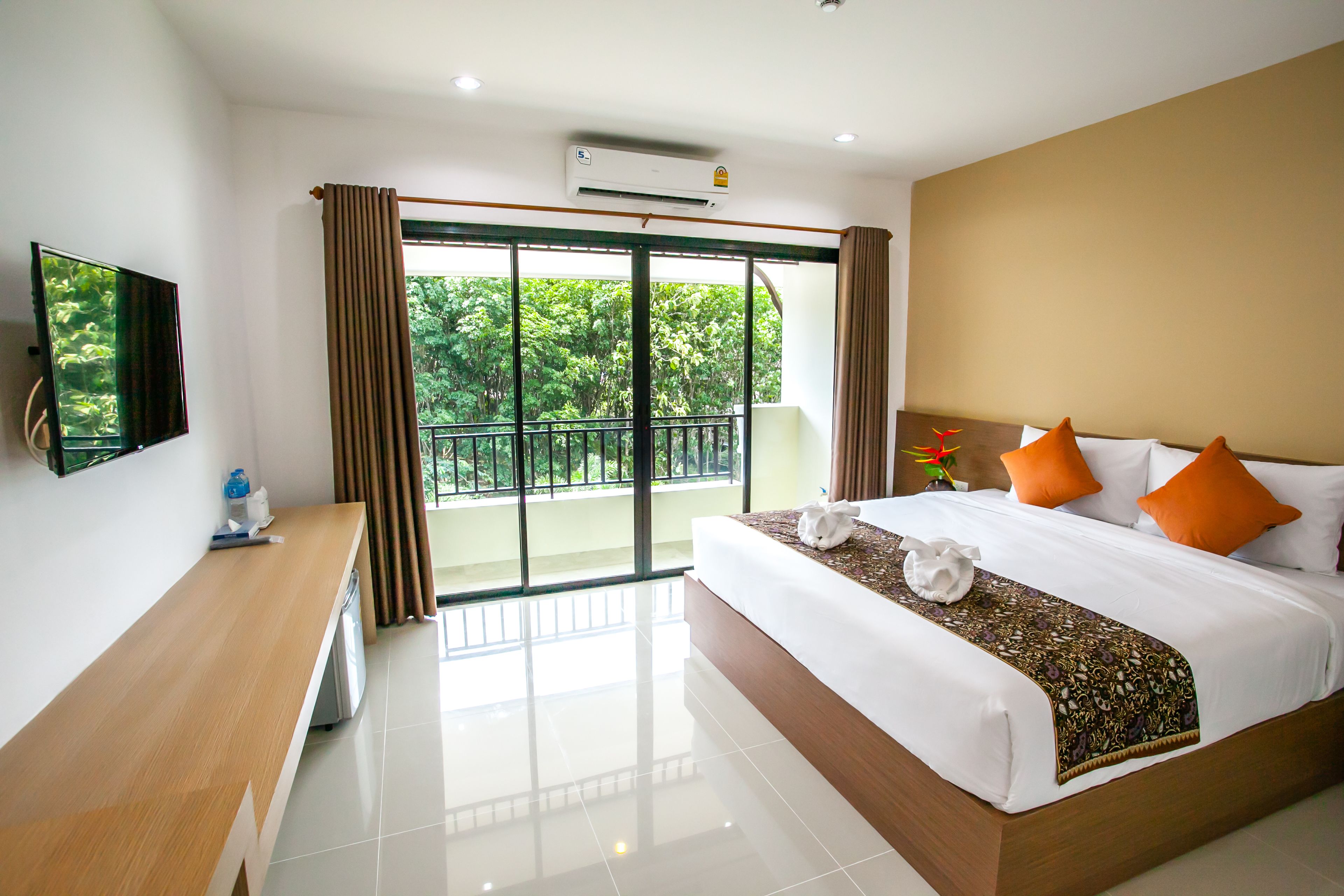 standard double room | view from room