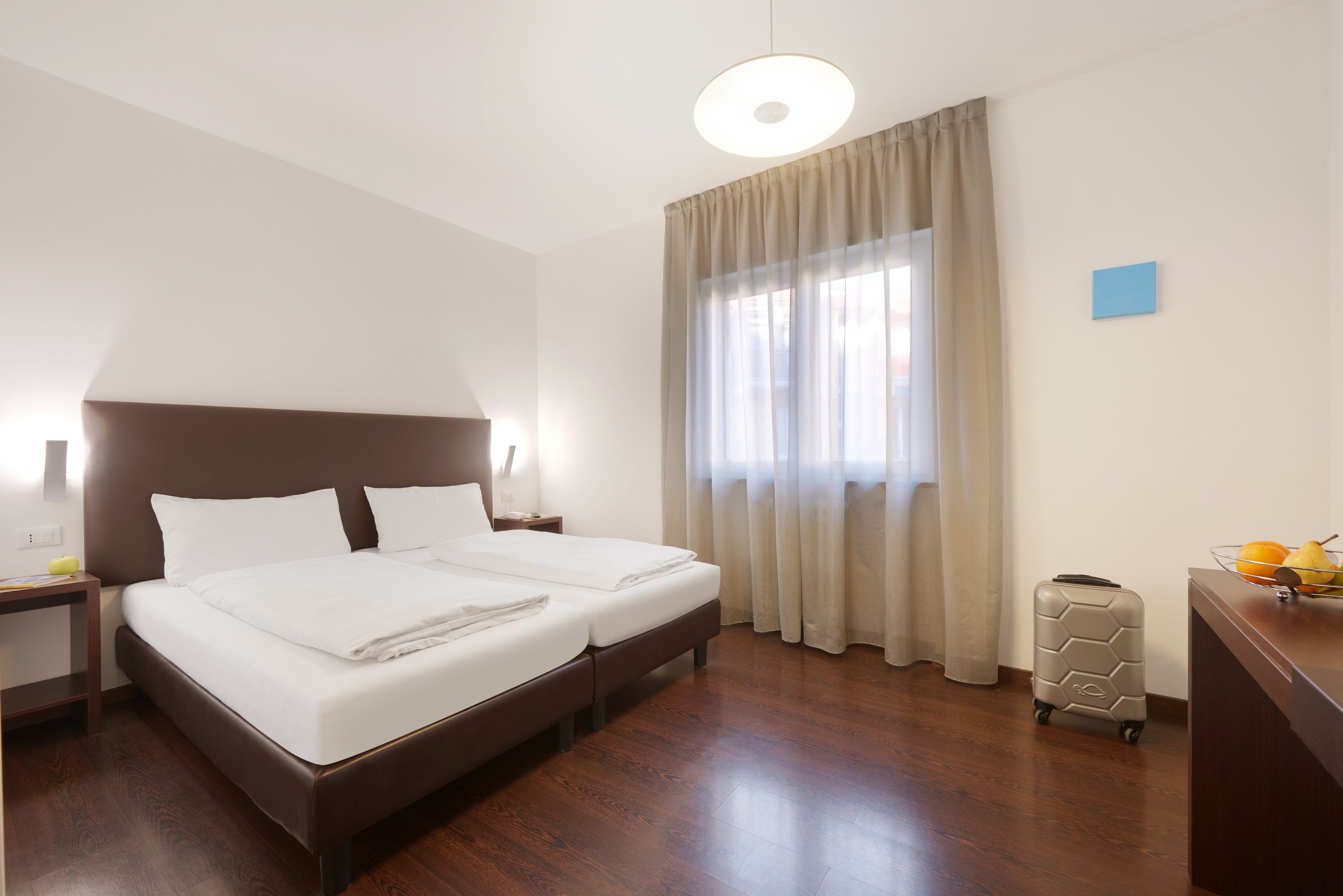 Desk, blackout curtains, cots/infant beds, free WiFi