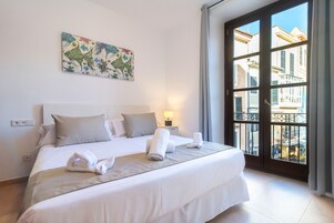 Superior Apartment, 1 Bedroom, Balcony | Individually decorated, individually furnished, laptop workspace