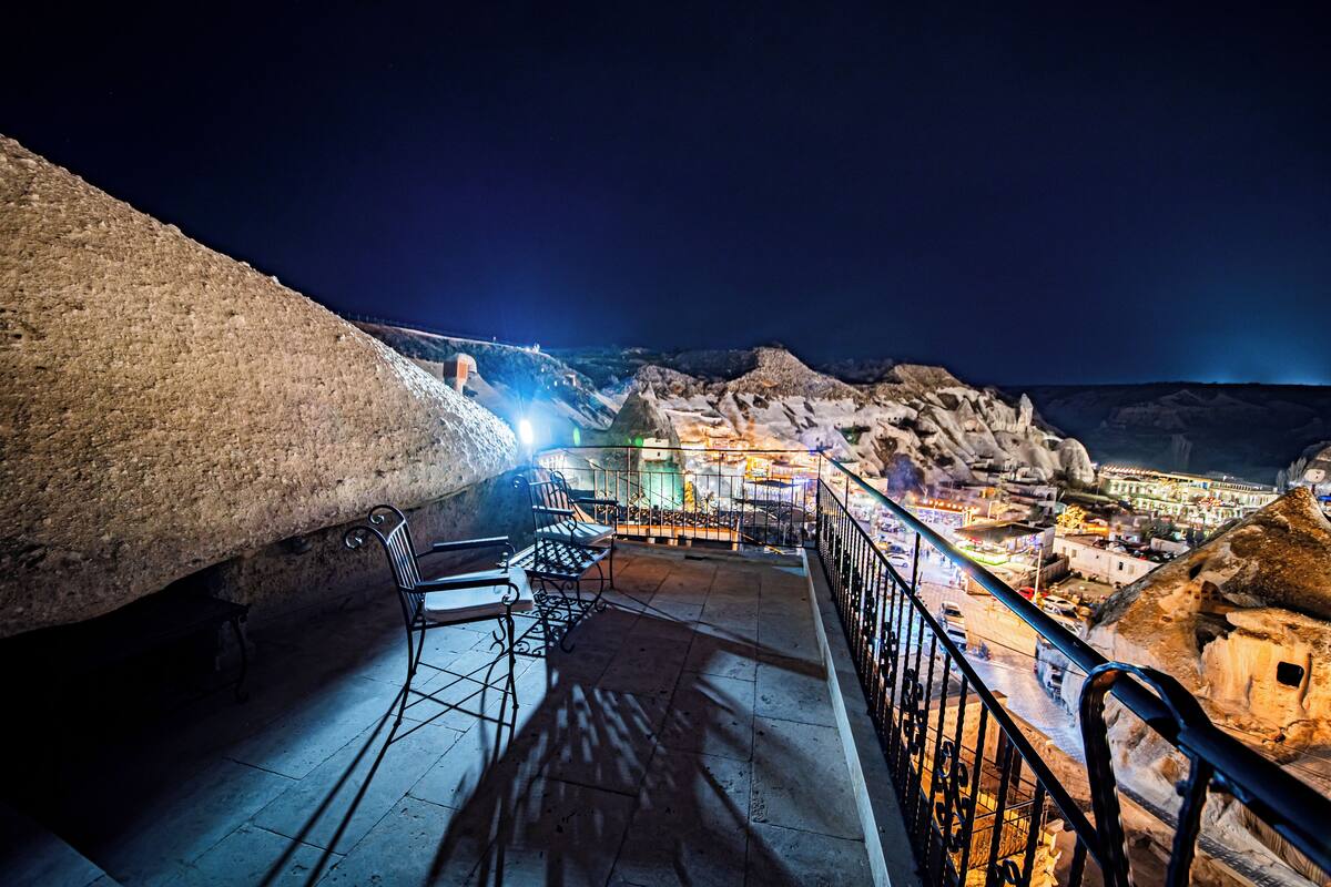 presidential suite | terrace/patio