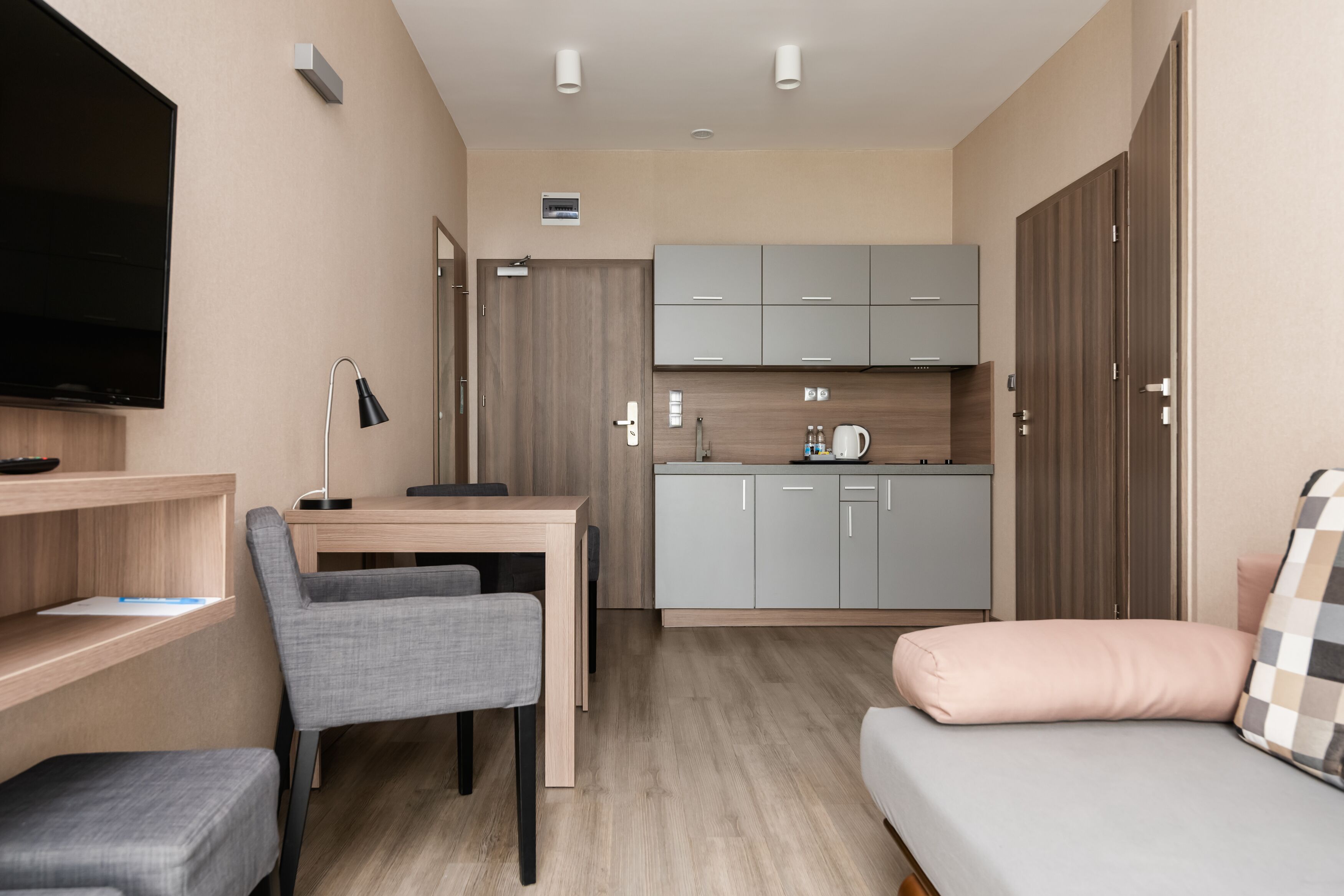 apartment, kitchen | private kitchen | mini-fridge, coffee/tea maker, electric kettle