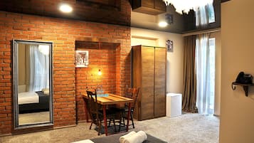 1 bedroom, minibar, desk, blackout curtains