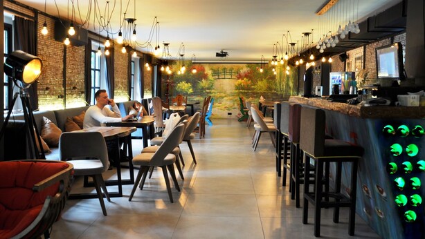 Lunch and dinner served  - Art Hotel Claude Monet (Tbilisi)